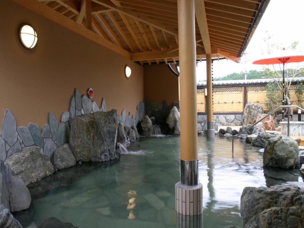 Nanaironoyu Hotel Такео Екстер'єр фото